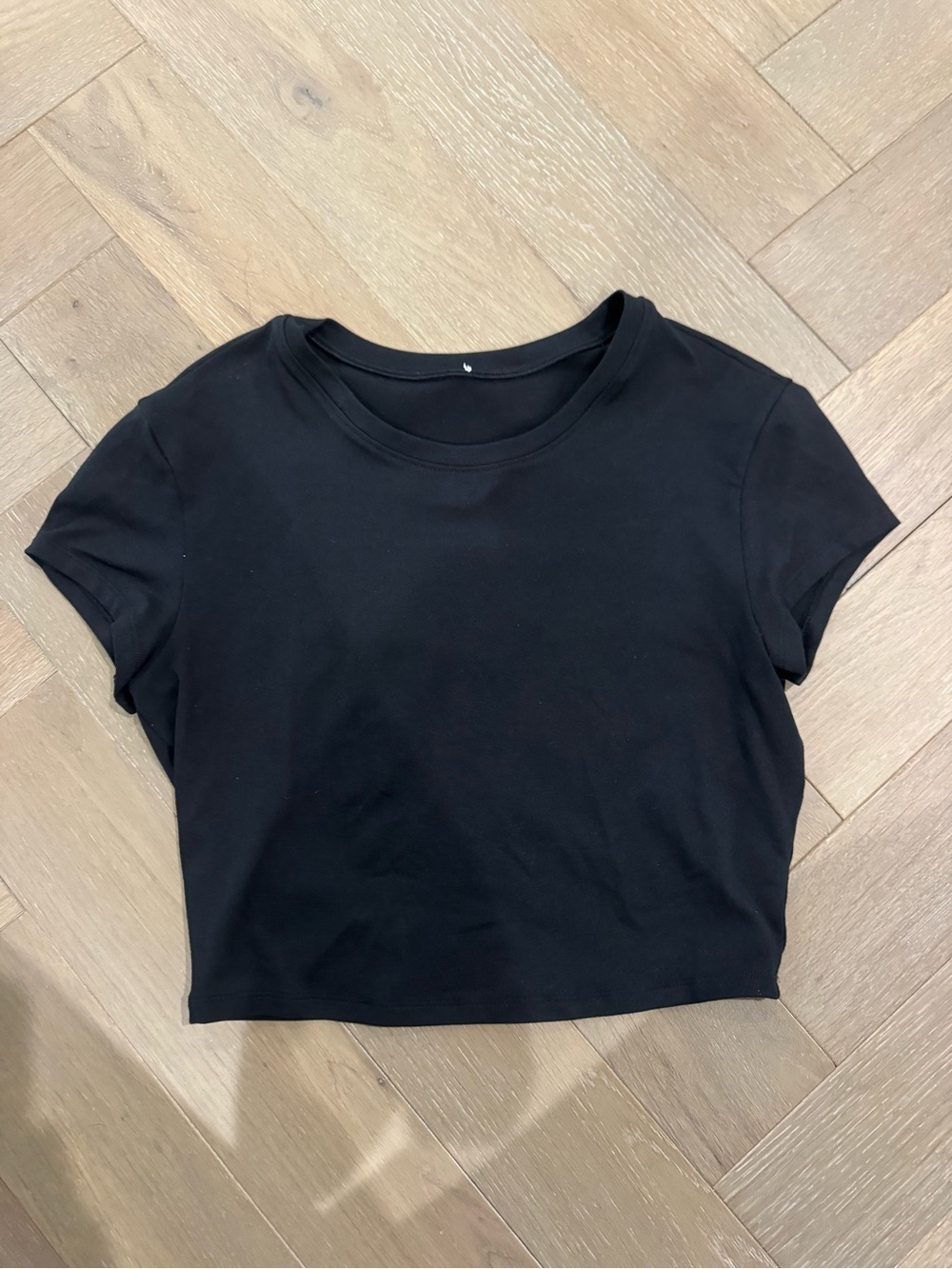 All Cropped T Shirt size small
